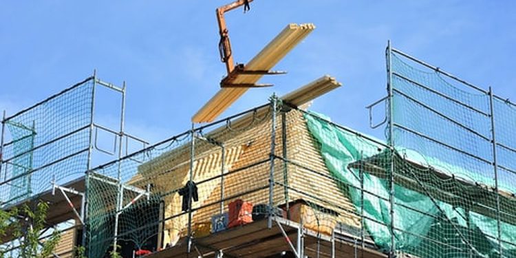 Begin met de verbouwing en de vergunningen.v1