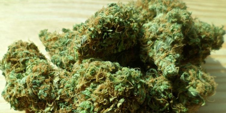 Waarom je cannabis zou moeten verdampen in plaats van roken